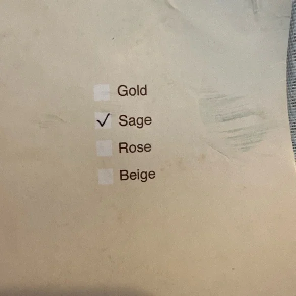 Ichiyo Table Runner with Floral Pattern - Picture 3 of 3